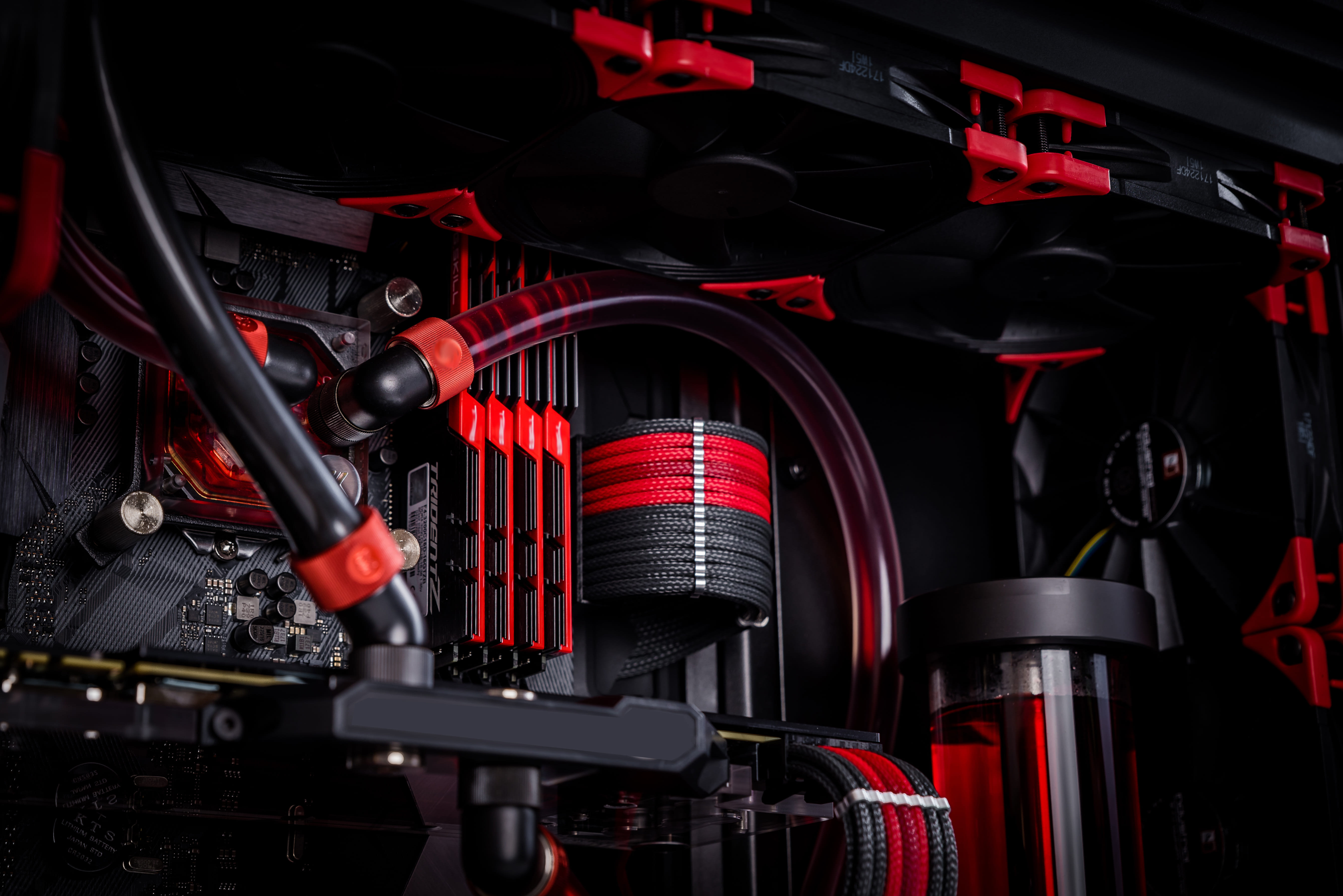 High-performance custom gaming PC build with advanced cooling and cable management